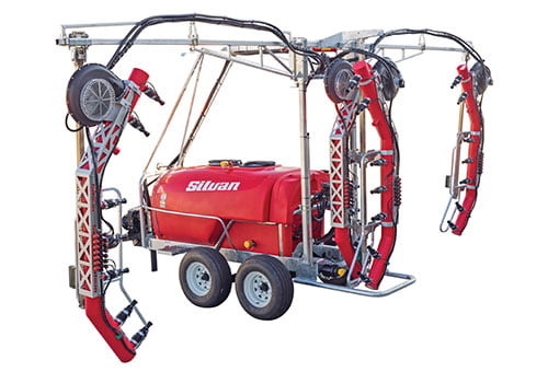 3500L TURBO SCRAM TRAILED 2 ROW TURBOWRAP SPRAYER