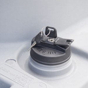 SQDN400L-Z1-CLOSE-UP-LOCKABLE-CAP_web